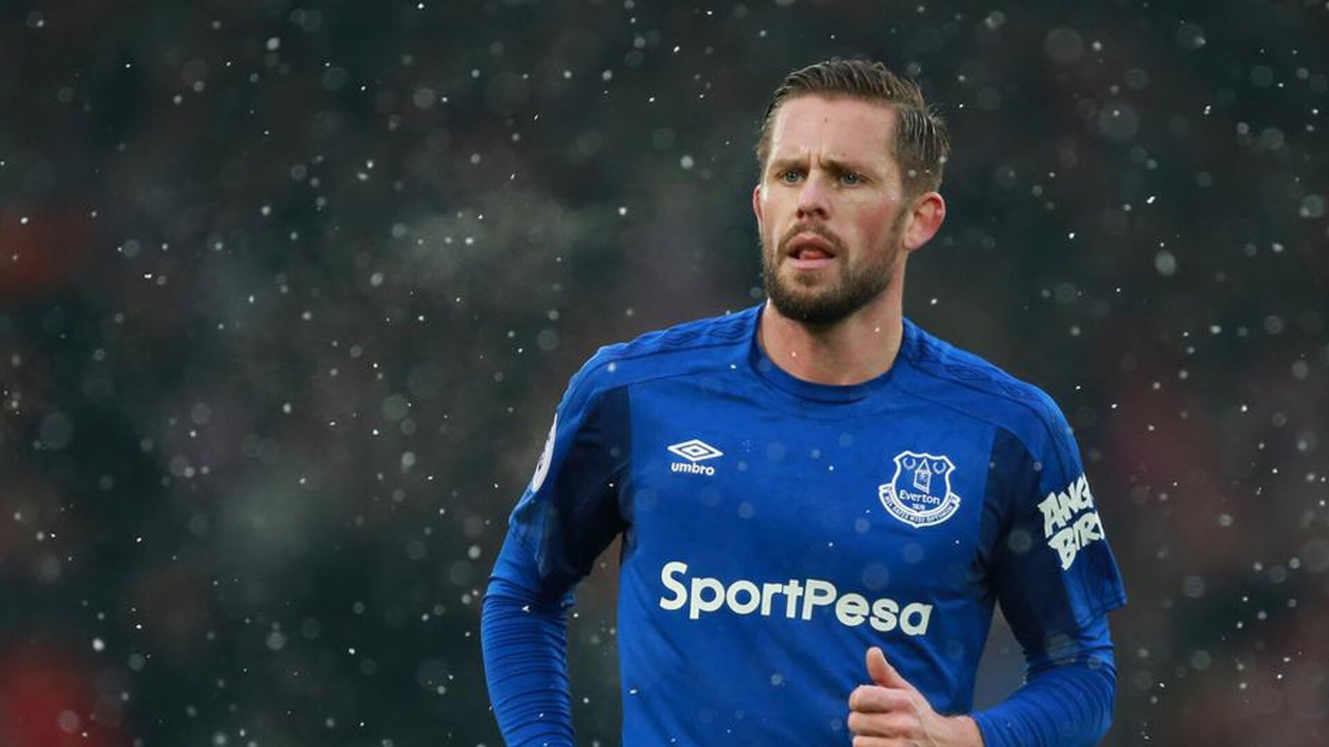 绿茵场上的中美对决，德布劳内如何成为曼城斩落美国资本的关键先生